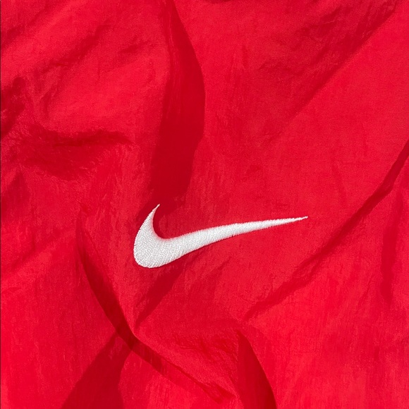 Nike Vibrant Red Jacket with White Details - Picture 4 of 4
